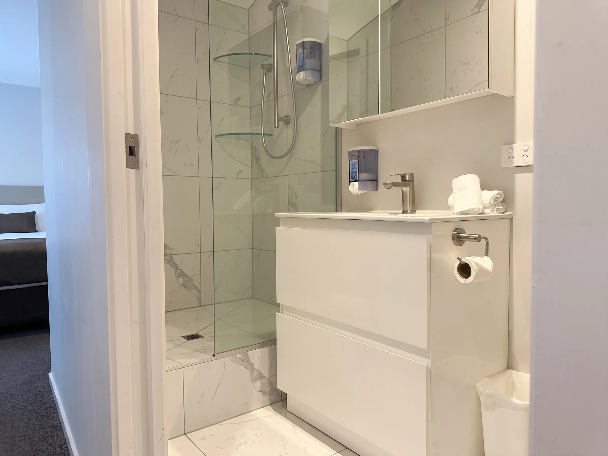 Comfort Twin Room, bathroom