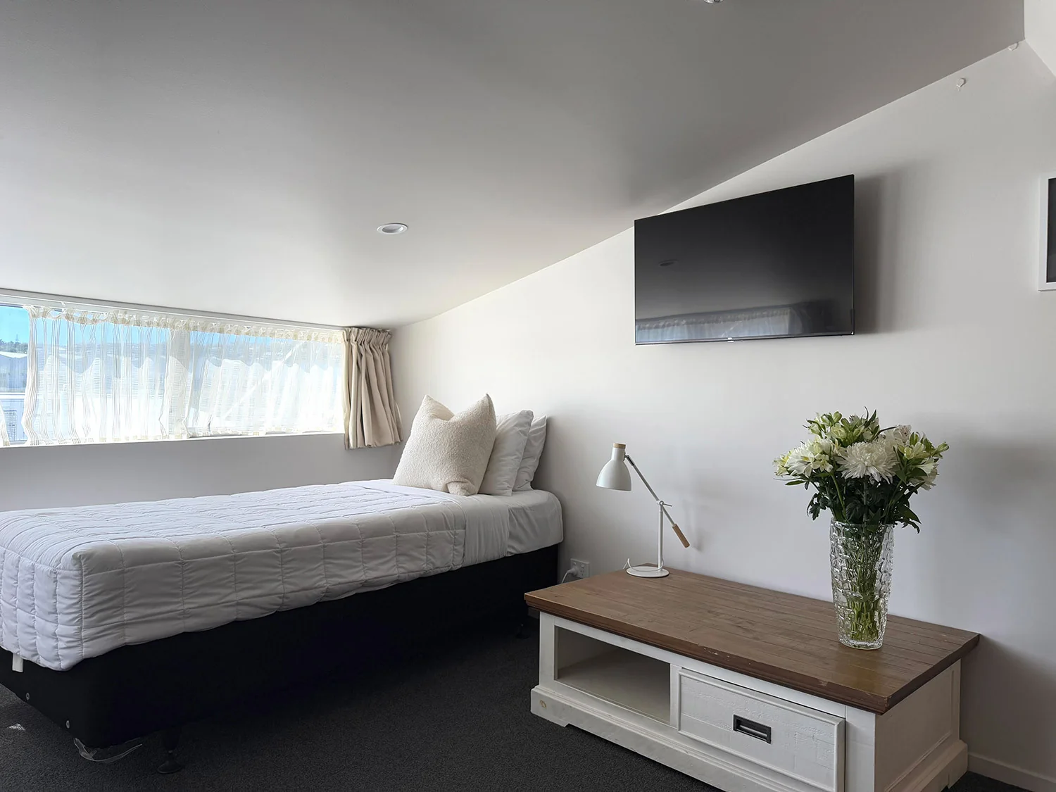 Apartment Round House — main room at Bluewater Hotel